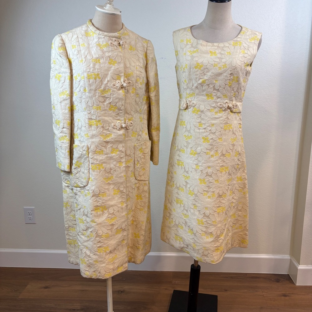 Countess Alexander Coat Dress Set M Yellow Vtg 60s Brocade Luxury Designer Daisy